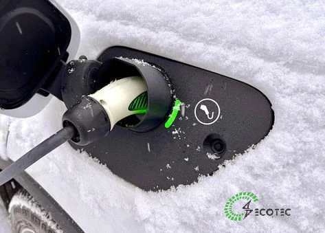 چگونه از یخ‌زدگی پورت شارژ جلوگیری کنیم؟